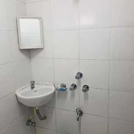 Hotel Kumkum Mumbai Exterior photo
